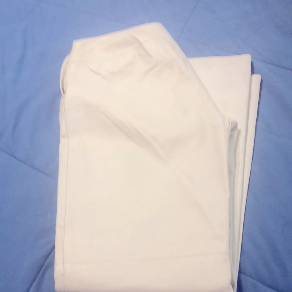 White leather pants, side zip. Size 6 fully lined.